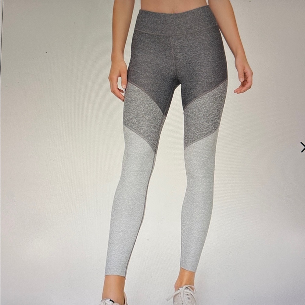 Outdoor Voices Colorblock Leggings Size S